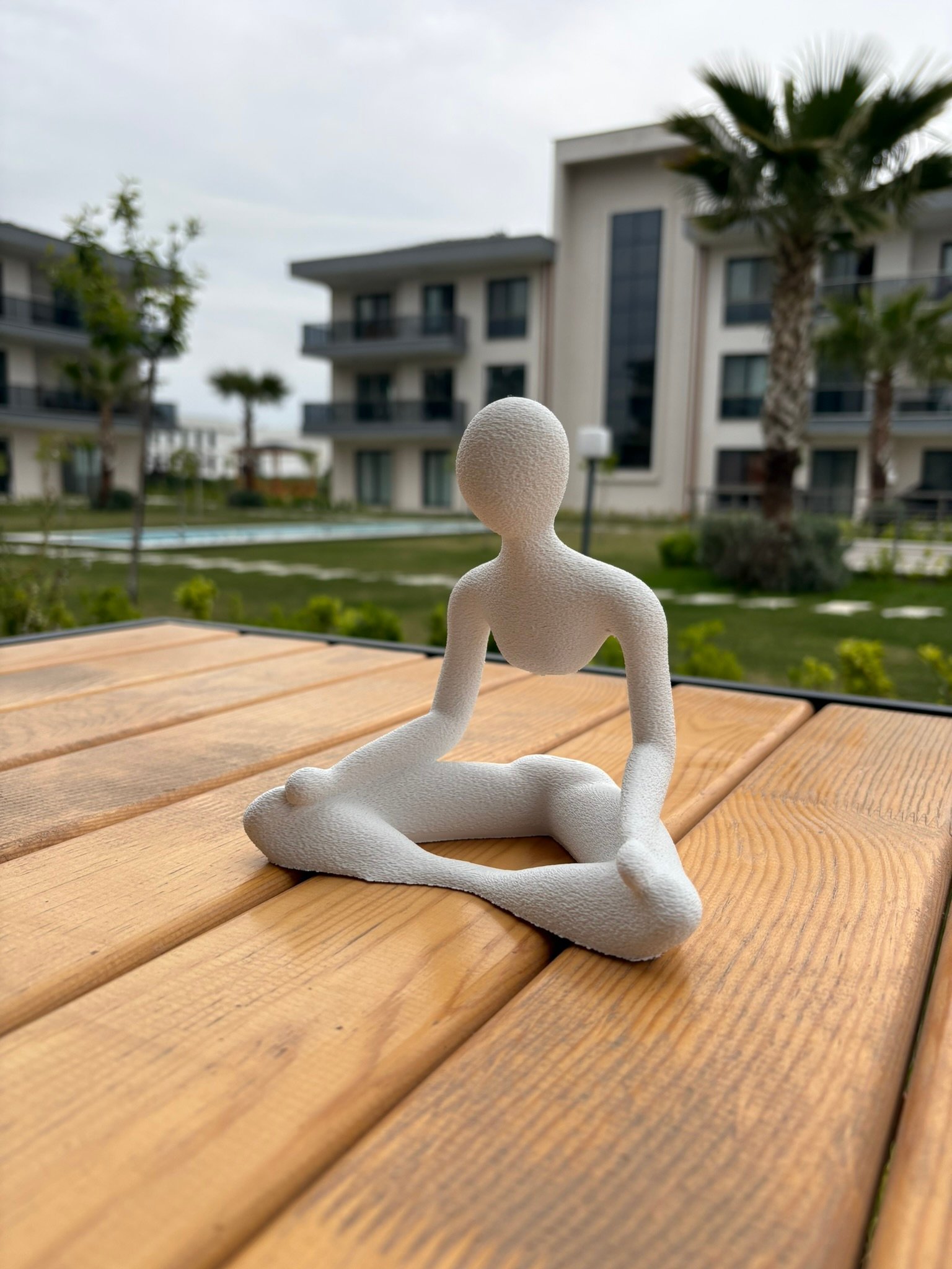 Meditasyon Pozlu Soyut Figür Heykel Modern & Minimal Dekoratif Obje - Görsel 9